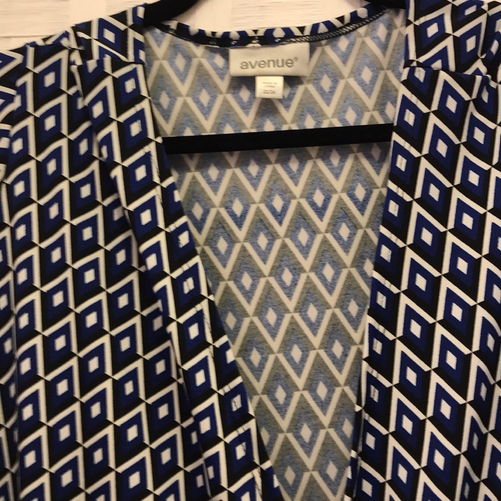 22/24 Avenue Blue White Black Wrap Dress